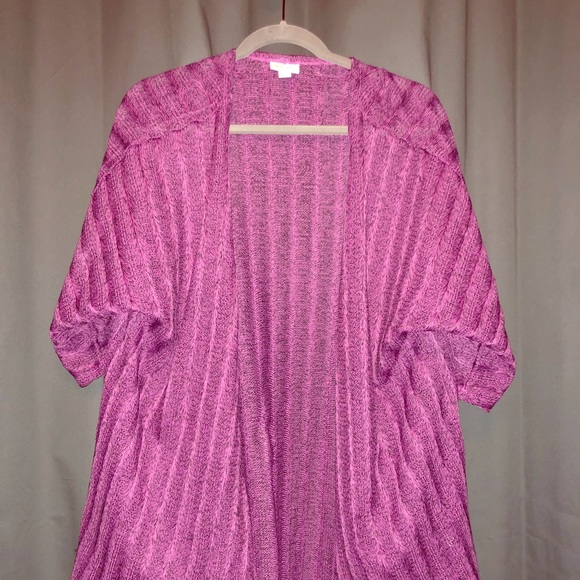 Lovely Lindsey 😍 Lularoe Medium - Picture 1 of 3